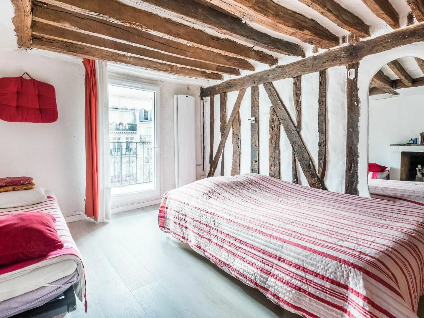 Studio Saint Germain Apartment Paris France